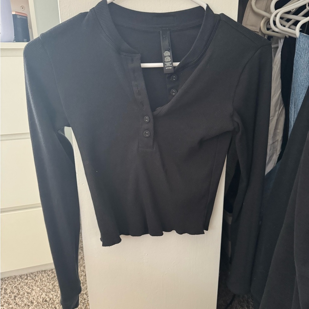 Black Long Sleeve Henley Top